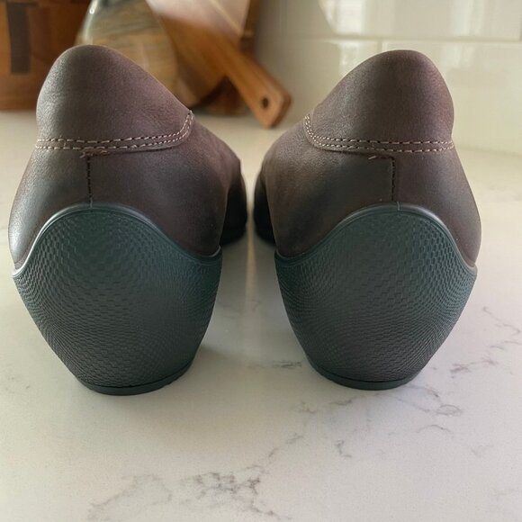 ECCO Shape Sculpted Leather Shoes w Rubber Heels Brown + Teal Green Sz 39 - Picture 5 of 14